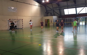 Entrainement des seniors filles à Daugere