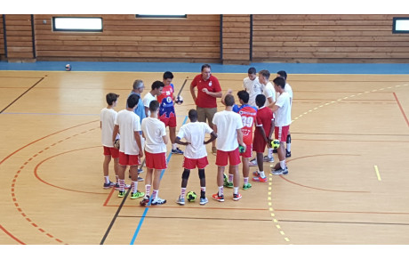- de 18 garçons (G2) - Excellence